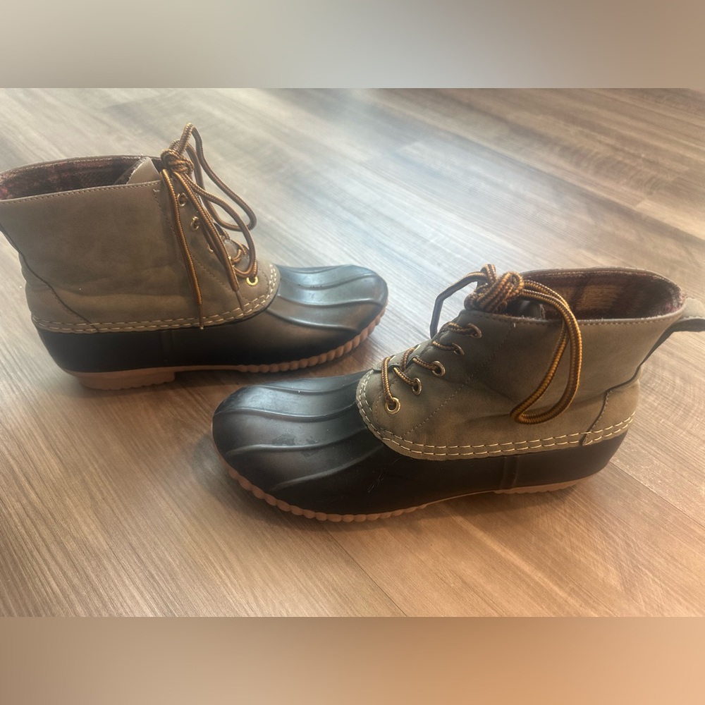 Mission 200 boots